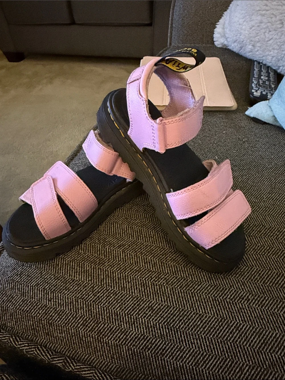 Kids Pink l dr martens  Sandals